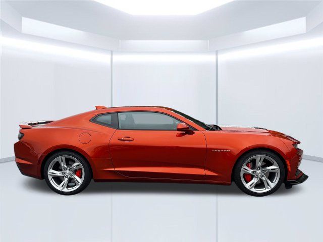 Used 2022 Chevrolet Camaro SS RWD image 18