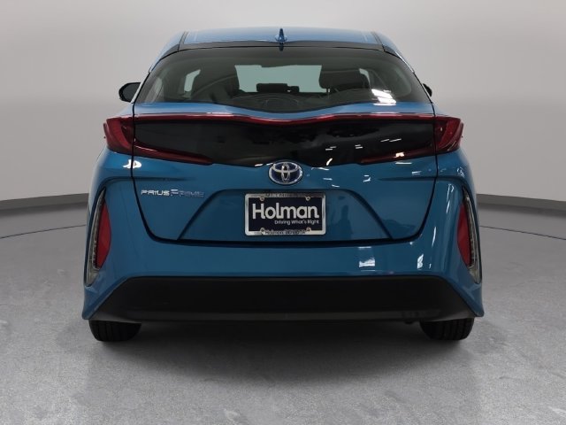 Used 2017 Toyota Prius Prime Premium FWD image 7