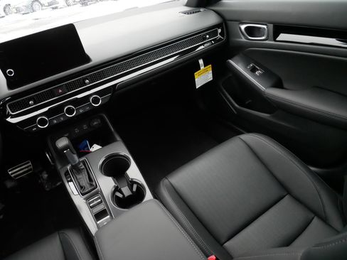 Certified 2026 Honda Civic Sport Touring image 11