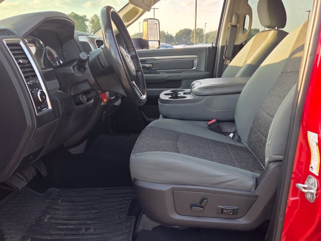 Used 2018 RAM 2500 Big Horn w/ Harvest Edition AWD/4WD image 5