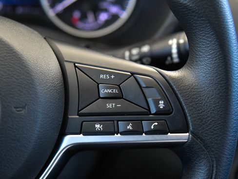 Used 2024 Nissan Sentra SV FWD image 25
