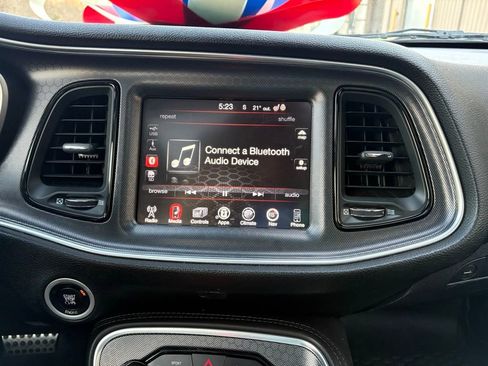 Used 2015 Dodge Challenger R/T Plus image 32