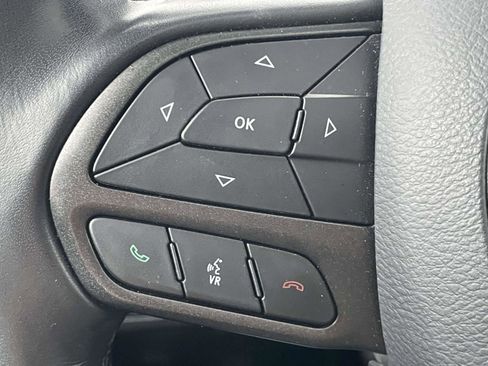 Used 2022 Dodge Charger SXT w/ Blacktop Package image 14