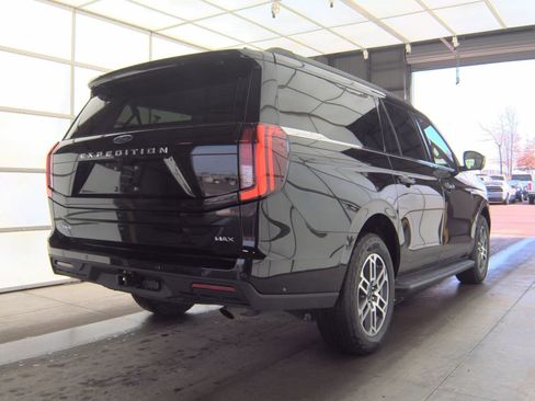 Used 2025 Ford Expedition Max Active image 5