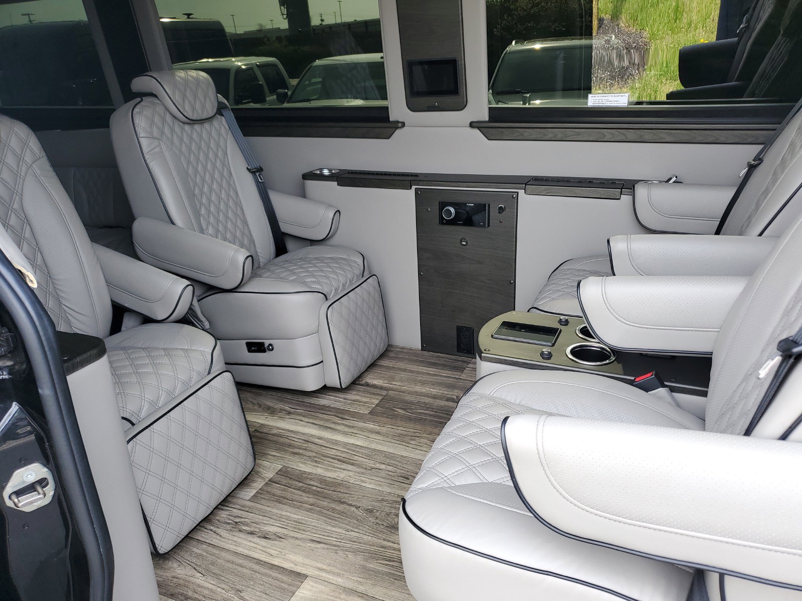 Used 2023 Mercedes-Benz Sprinter 3500 image 13