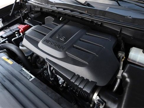 Certified 2024 Nissan Titan SV w/ SV Convenience Package image 27