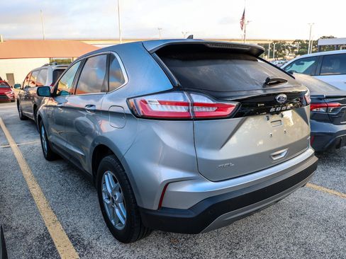 Used 2023 Ford Edge SEL AWD/4WD image 9