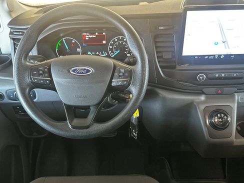 Used 2022 Ford E-Transit Medium Roof w/ Load Area Protection Package image 16