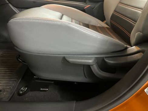 Used 2023 Nissan Kicks SR w/ SR Premium Package image 52