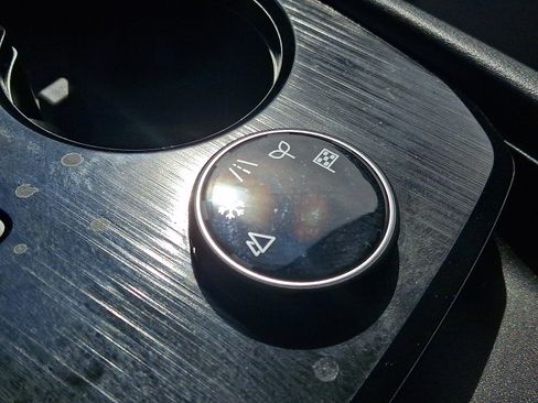 Certified 2023 Nissan Rogue SV w/ SV Premium B Package image 23