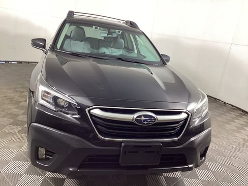 Used 2022 Subaru Outback Premium AWD/4WD image 6