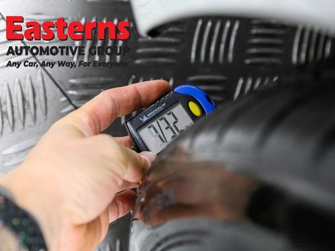 Used 2022 Genesis G70 3.3T image 28