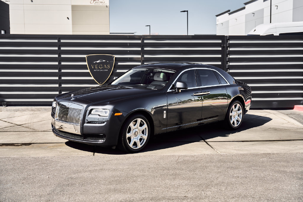 Used 2016 Rolls-Royce Ghost RWD image 5