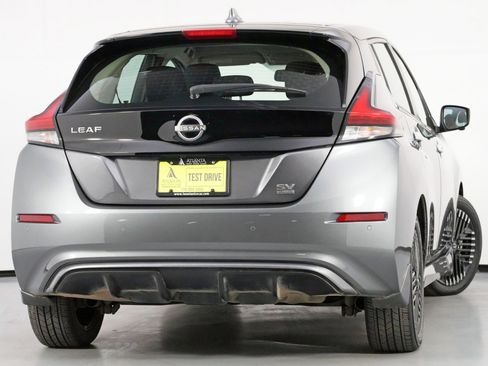 Used 2025 Nissan Leaf SV Plus image 4