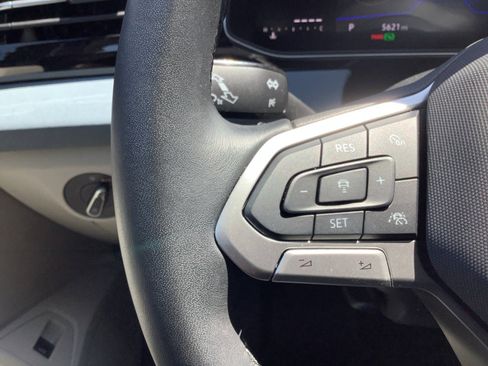 New 2025 Volkswagen Jetta SE image 27