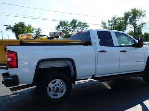 Used 2018 GMC Sierra 2500 4x4 Double Cab w/ Sierra Convenience Package image 18