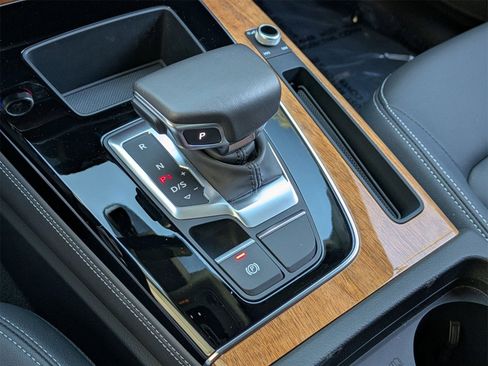 Used 2023 Audi Q5 2.0T Premium Plus w/ Premium Plus Package image 14