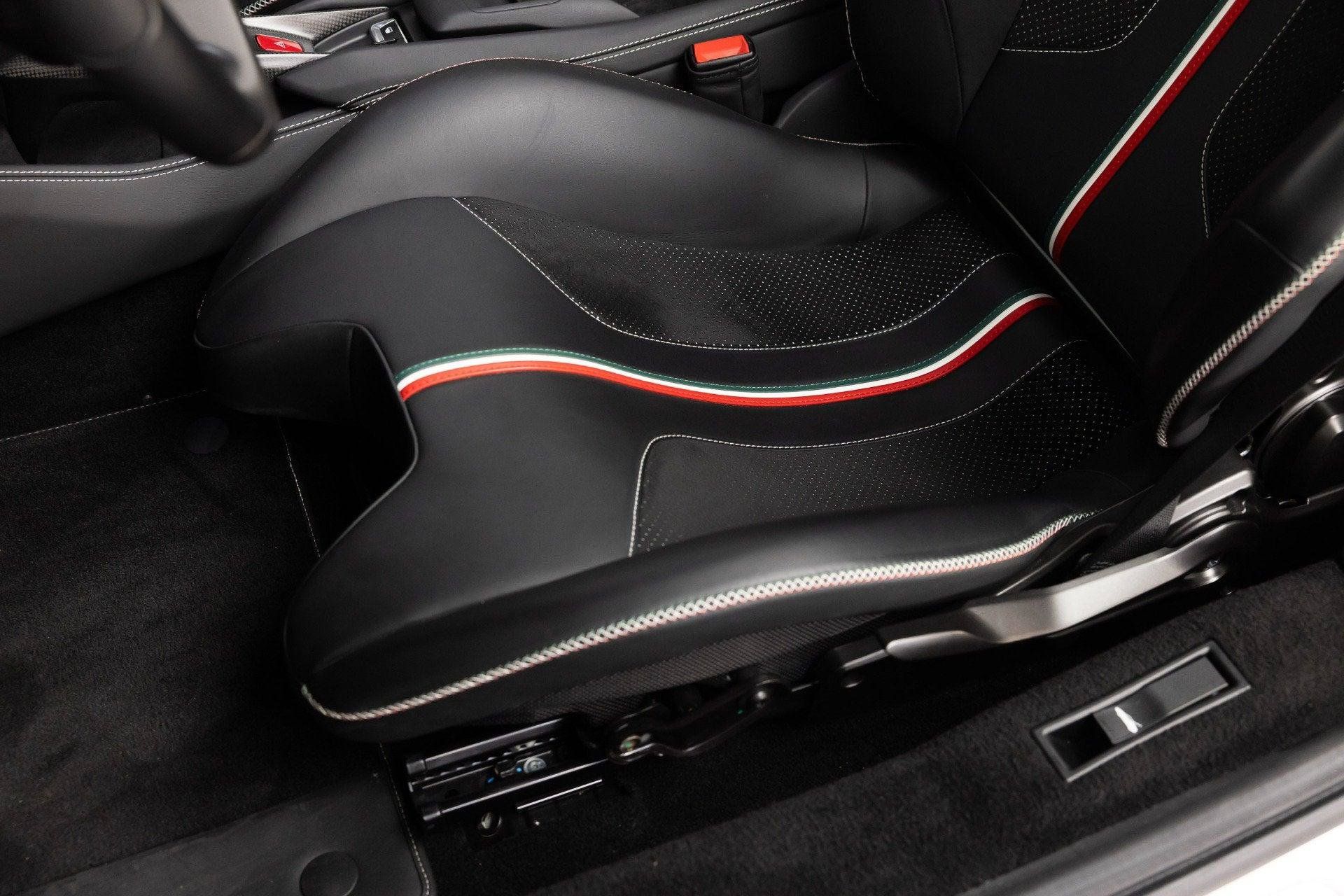 Certified 2022 Ferrari F8 Tributo RWD image 54