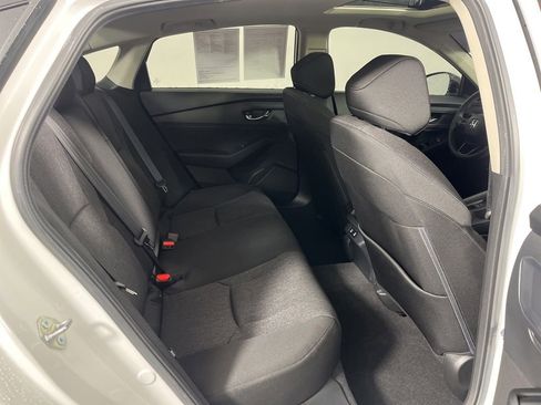 Used 2025 Honda Accord SE image 11