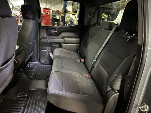 Used 2020 Chevrolet Silverado 1500 LT w/ All-Star Edition image 22