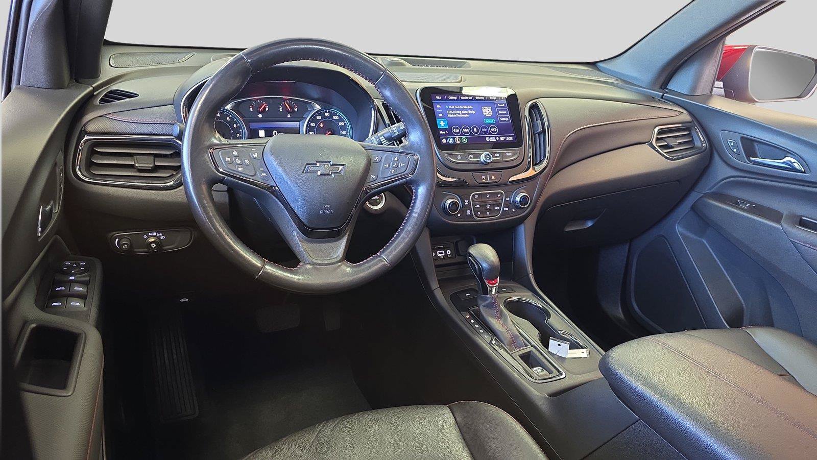 Used 2022 Chevrolet Equinox RS w/ RS Leather Package AWD/4WD image 20