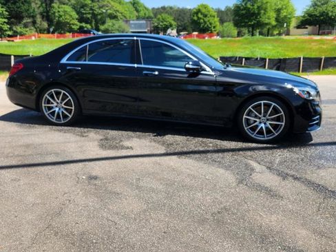 Used 2018 Mercedes-Benz S 560 Sedan image 5