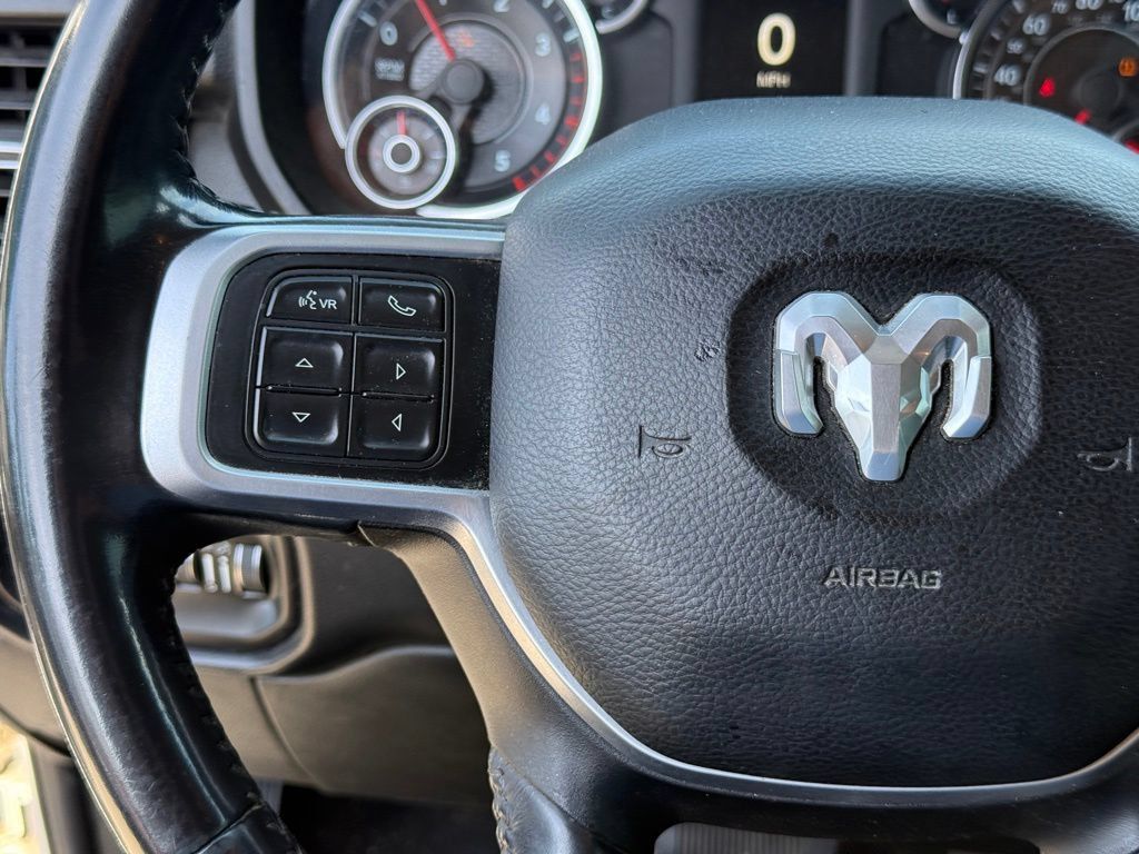 Used 2020 RAM 2500 Big Horn w/ Level 1 Equipment Group AWD/4WD image 17