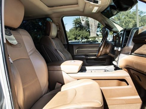 Used 2020 RAM 2500 Limited image 18