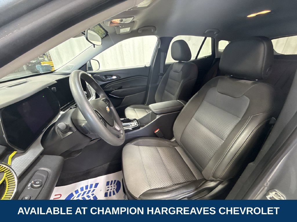 Certified 2024 Chevrolet Trax LT FWD image 26