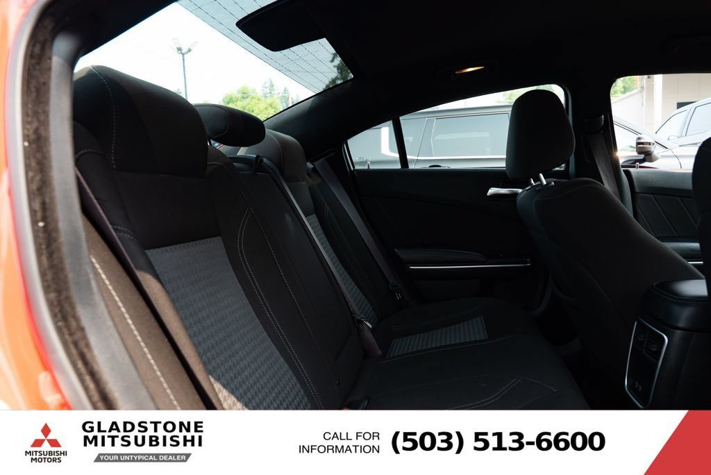 Used 2023 Dodge Charger SXT RWD image 23