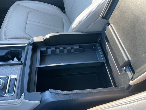 Used 2024 Ford Expedition Max Limited image 56