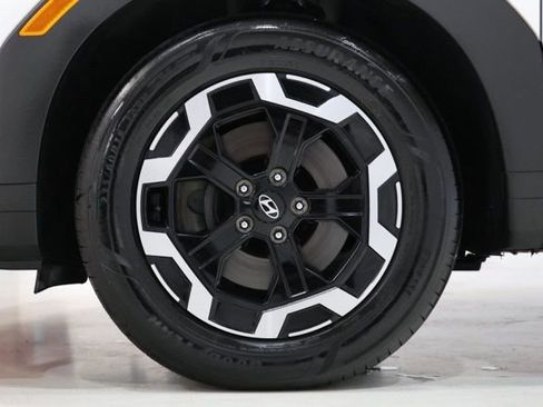 Used 2024 Hyundai Santa Fe SEL image 9