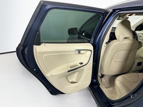 Used 2015 Volvo XC60 T5 Premier FWD image 26