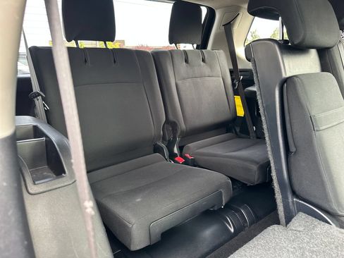 Used 2019 Toyota 4Runner SR5 AWD/4WD image 16