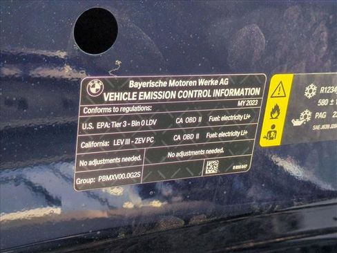Used 2023 BMW i4 eDrive35 w/ Premium Package RWD image 27