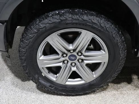 Used 2018 Ford F150 XLT w/ Equipment Group 302A Luxury image 10