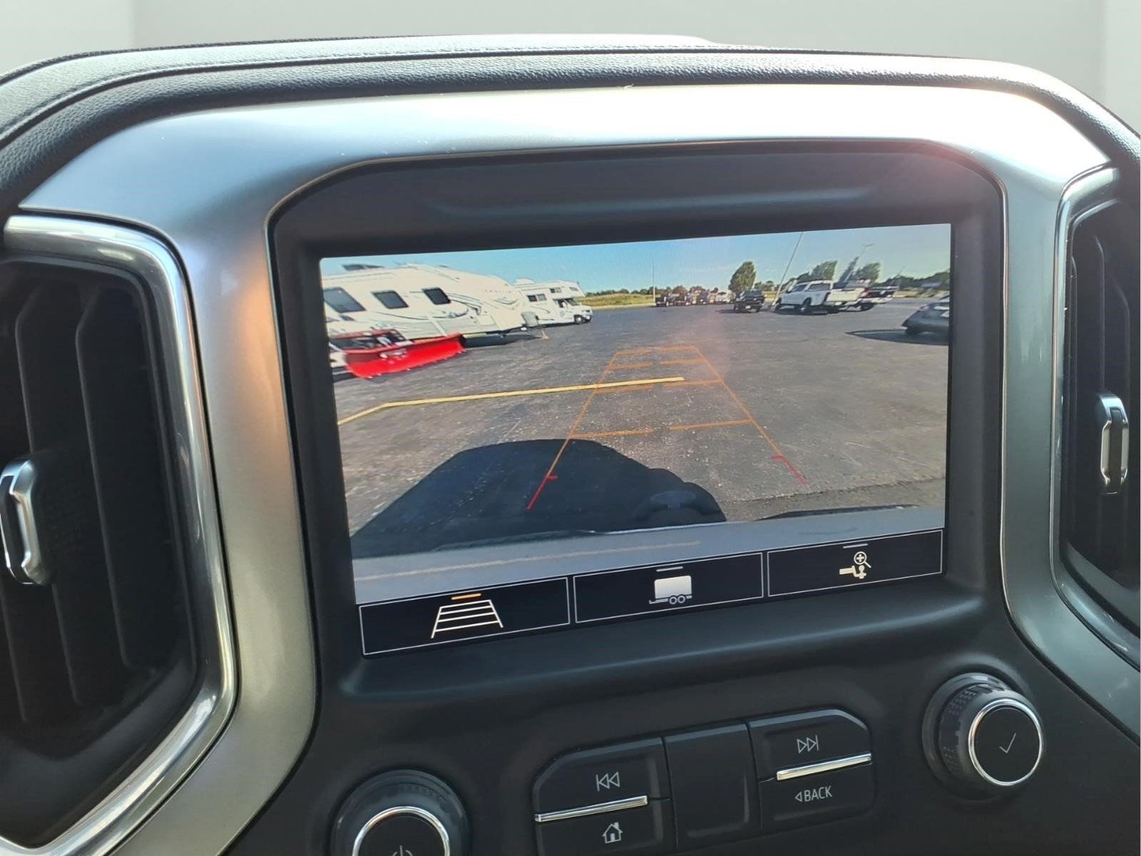 Used 2020 Chevrolet Silverado 1500 RST AWD/4WD image 11