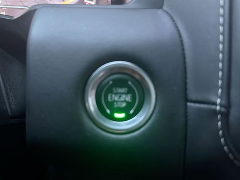 Used 2023 GMC Yukon XL Denali Ultimate image 22