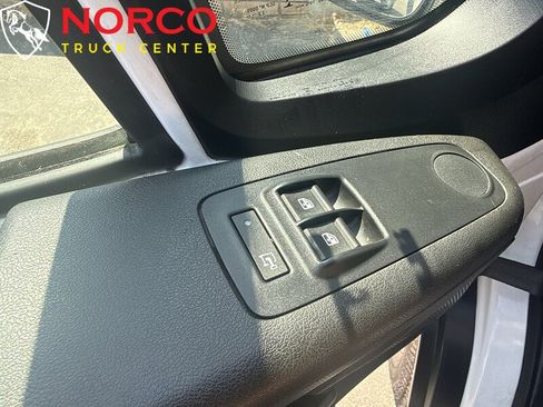 Used 2023 RAM ProMaster 3500 FWD image 11