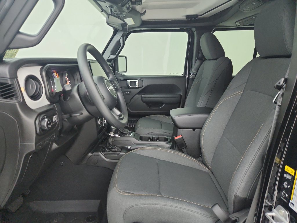 New 2026 Jeep Gladiator Sport AWD/4WD image 19