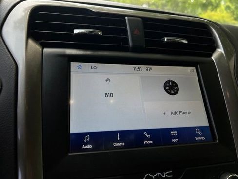 Used 2019 Ford Fusion SE AWD/4WD image 37