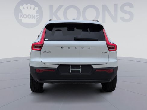 New 2026 Volvo XC40 B5 Ultra w/ Climate Package image 5