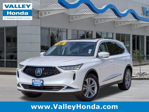 Used 2023 Acura MDX SH-AWD image 1