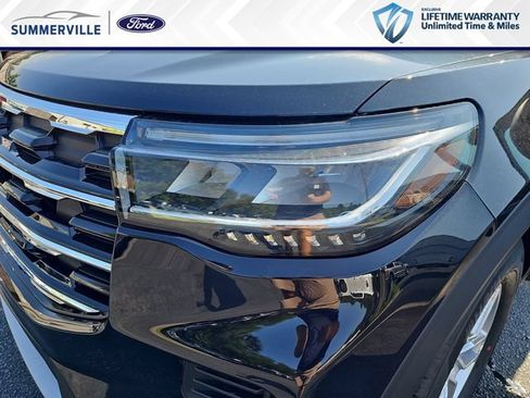 New 2026 Ford Explorer Active RWD image 35