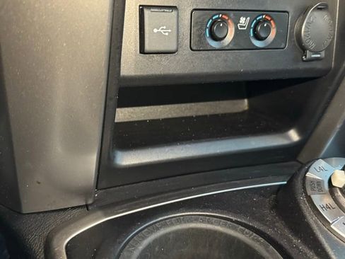 Used 2020 Toyota 4Runner Limited image 19