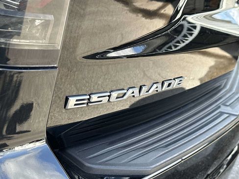 Certified 2023 Cadillac Escalade Premium Luxury RWD image 11
