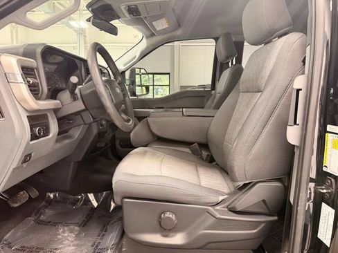 Used 2023 Ford F250 XL w/ STX Appearance Package AWD/4WD image 30