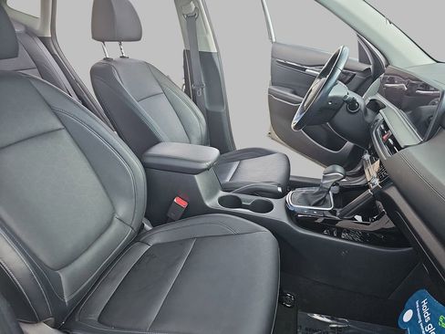 Used 2024 Kia Seltos EX FWD image 13