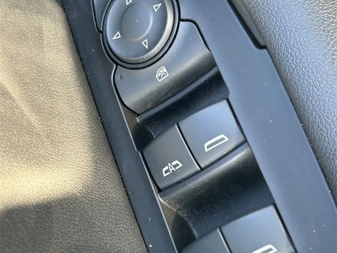 Used 2022 Chevrolet Blazer RS w/ Enhanced Convenience Package image 25