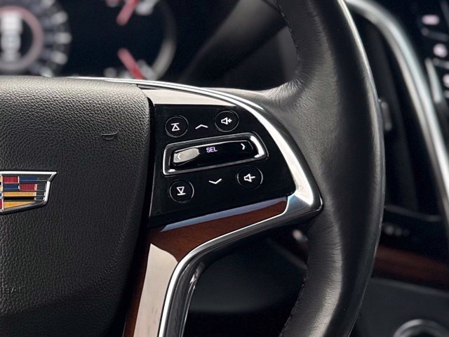 Used 2019 Cadillac Escalade Luxury AWD/4WD image 24